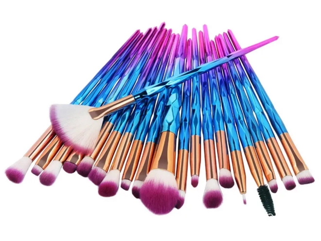 Kompletná výbava 20 ks pre celý make-up