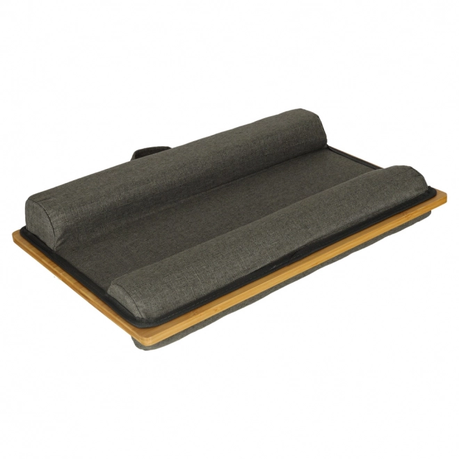 Drevený stolík pre laptop