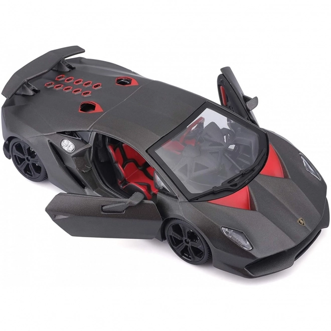 RC šedé auto Lamborghini Sesto Elemento na diaľkové ovládanie