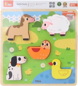 Drevené vkladacie puzzle farma pre deti VIGA
