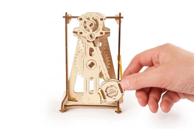 Ugears 3D puzzle - kyvadlový metronóm 92 dielikov