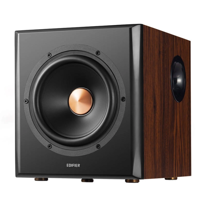 Výkonný 8-palcový subwoofer