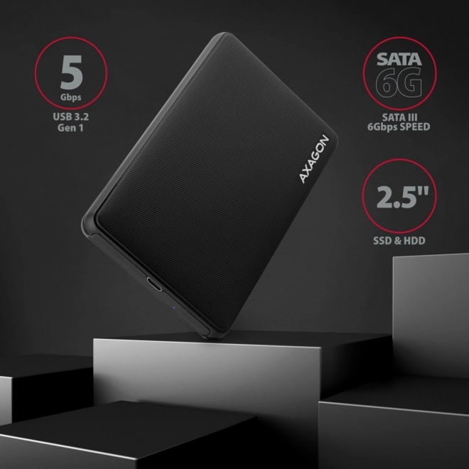 Plastikové vonkajšie puzdro bez skrutiek s USB-C a SATA
