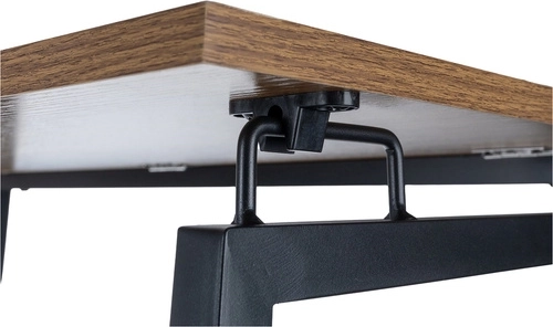 Pevná kovová konštrukcia