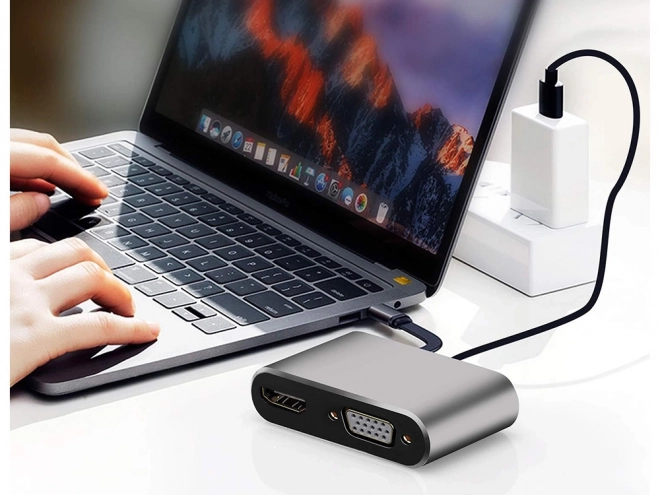 Adaptér USB-C HDMI 4K VGA Hub s Power Delivery