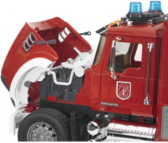 Otvárateľné časti a detailný motor