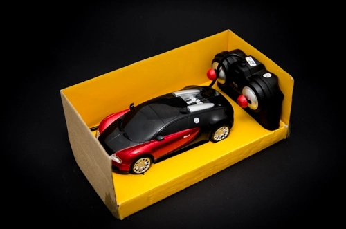 Zábavný RC automobil Bugatti Veyron červený 1:24