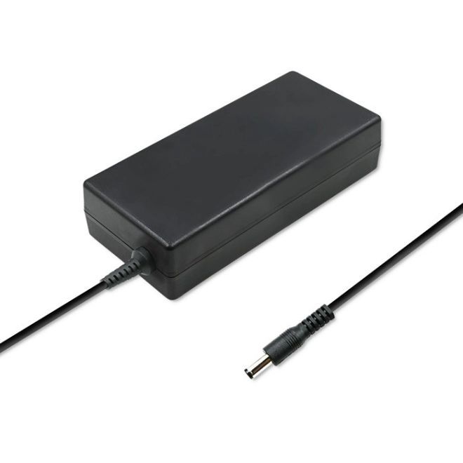 Desktopový adaptér 60W | 12V | 5A | 5.5*2.1 s napájacím káblom
