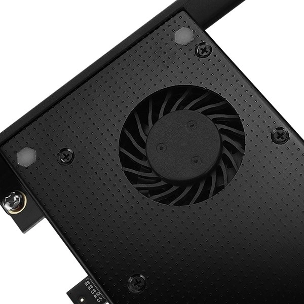Adaptér PCIe na pripojenie diskov SSD M.2 NVMe a SATA