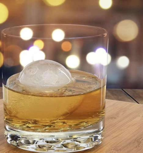 Perfektné pre whisky a koktaily