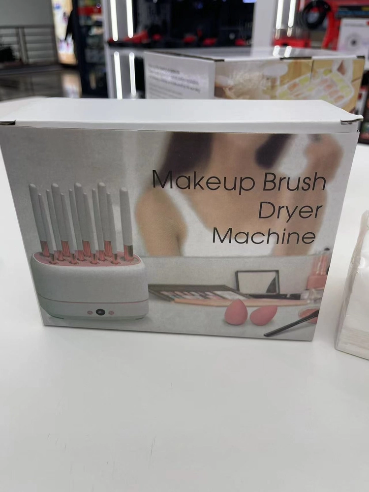 Elektrická sušička štetcov na make‑up pre 12 štetcov s časovačom