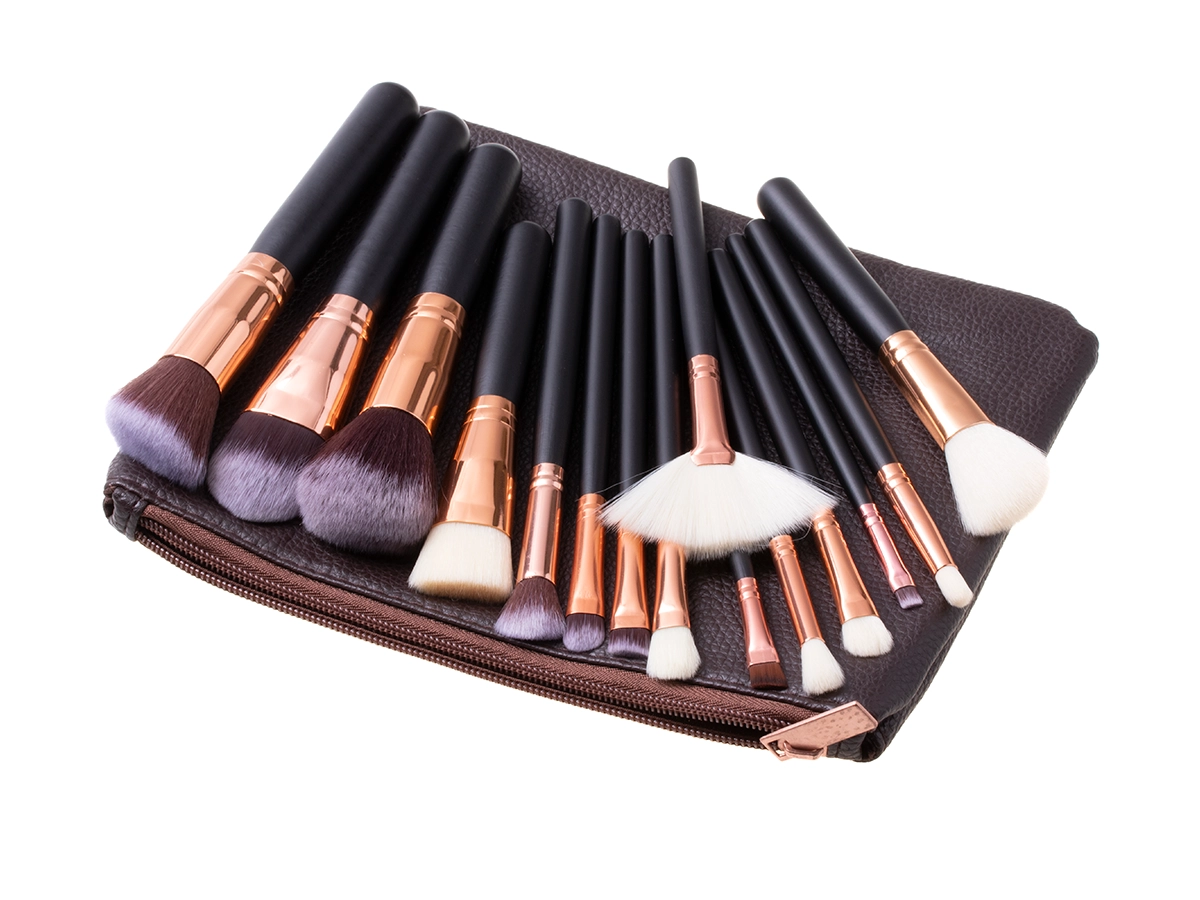 Sada make-up štetcov 15 ks s púzdrom - hnedá