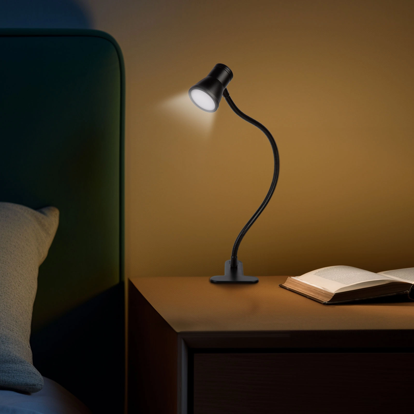 Flexibilná stolná LED lampa s klipom a USB napájaním