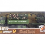 Vojenské auto s prívesom a guľometom