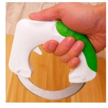 Multifunkčný okrúhly nôž na pizzu, mäso a zeleninu