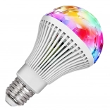 Rotujúca RGB LED žiarovka E27 diskoguľa