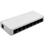 Sieťový prepínač QOLTEC 8× RJ45, 100 Mb/s Fast Ethernet LAN