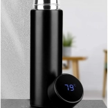 Šikovný termo hrnček s LED displejom 500 ml čierny
