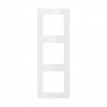 Trojitá rámiková zásuvka Avatto biela